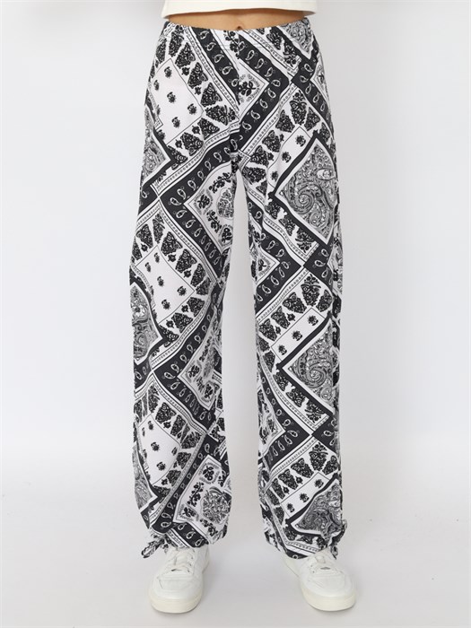 CSJG 70476-22-400 Брюки для девочки (Черный (158)-80) 590668 - фото 115734