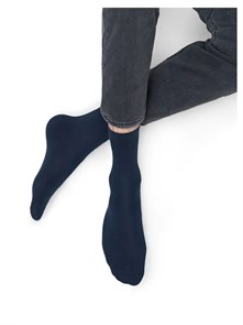 {{productViewItem.photos[photoViewList.activeNavIndex].Alt || productViewItem.photos[photoViewList.activeNavIndex].Description || 'Носки м. CLASSIC 203 (45-47-Blu) гладь всесезон. Oms'}}
