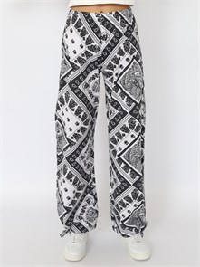 CSJG 70476-22-400 Брюки для девочки (Черный (146)-76) 590666