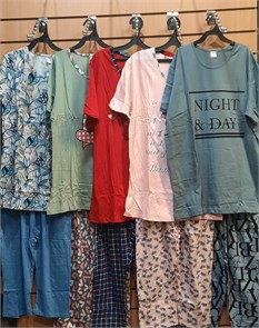 Комплект жен.Ангелина Футболка+бриджи, разм.54 97353